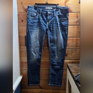 BKE Skinny Crop Has Stretch Stella Sz 29 0059